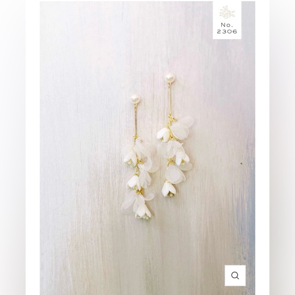 NWT Twigs & Honey Blossom & Silk Dangling Earrings, Bridal, (Style No. 2306) - Picture 2 of 10